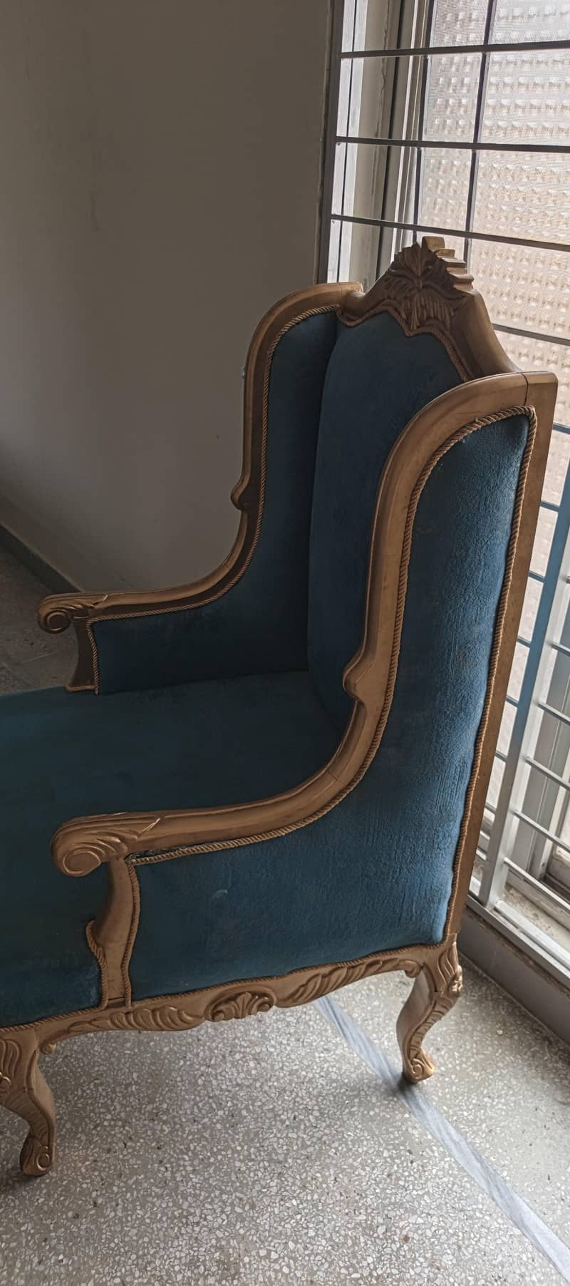 Sofa chairs 1