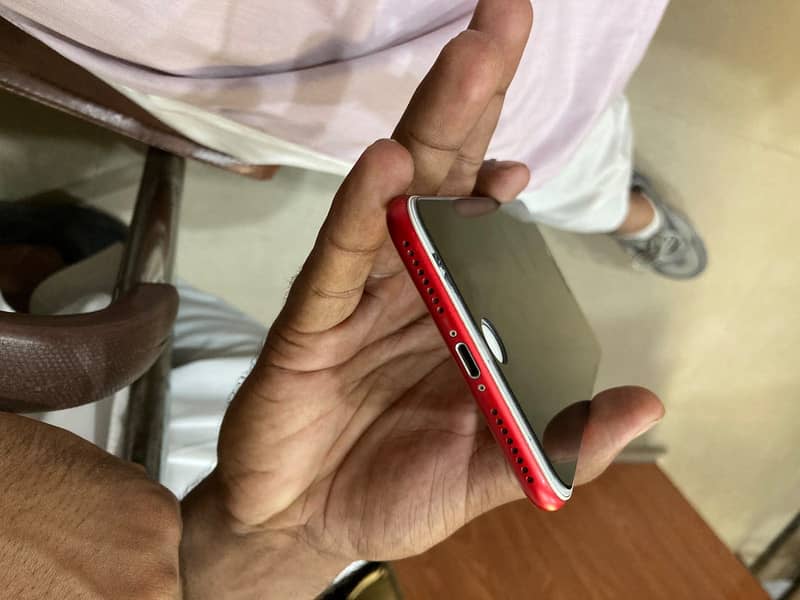 Apple iPhone 7 Plus 1