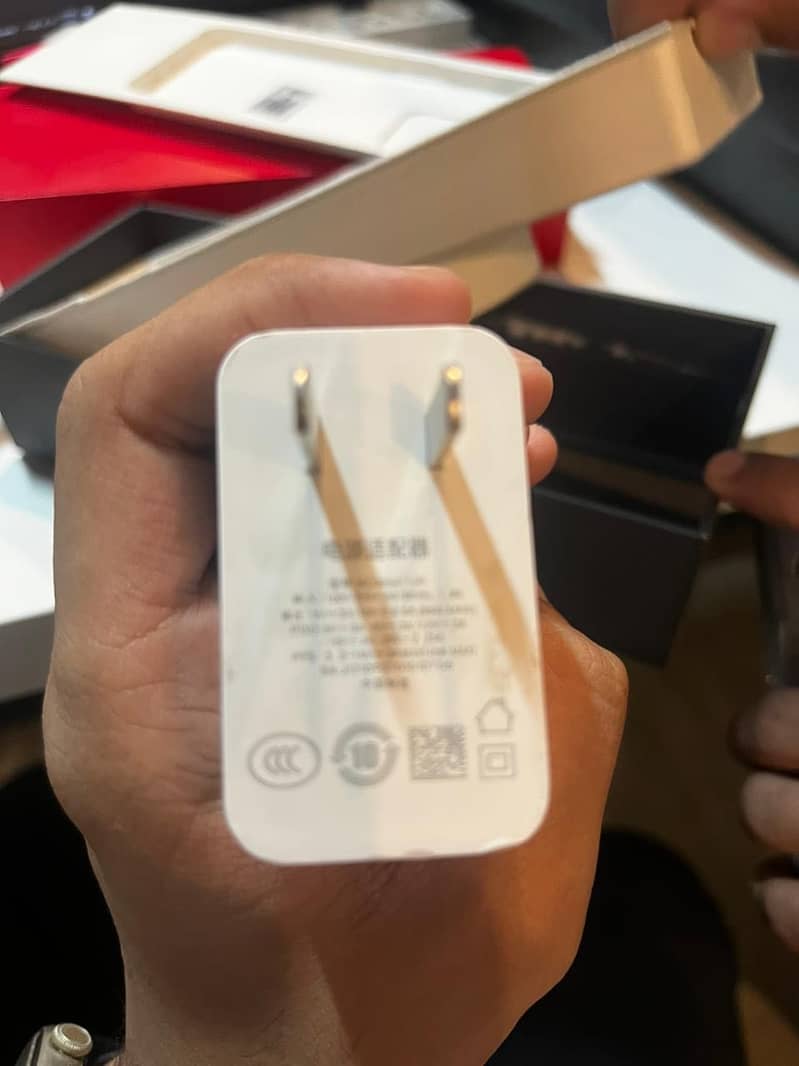 One Plus 9 Pro 7