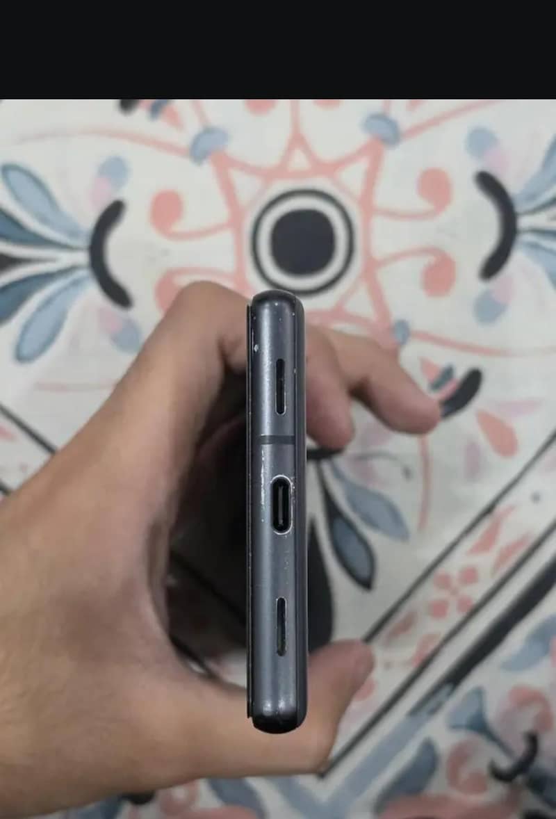 Google Pixel 7a 4
