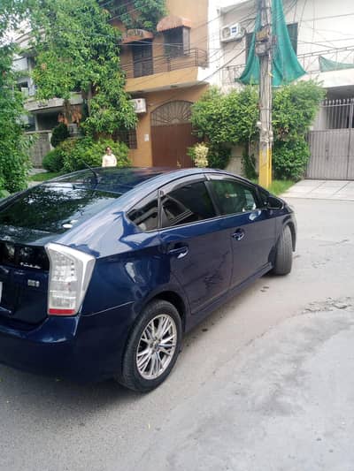 Toyota Prius 2011