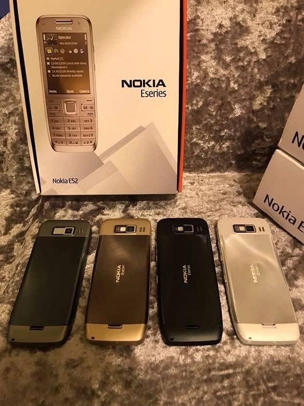 Nokia E52 SYMBIAN SOFTWARE 1