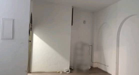 Upper Portion Of 8 Marla In New Super Town Is Available