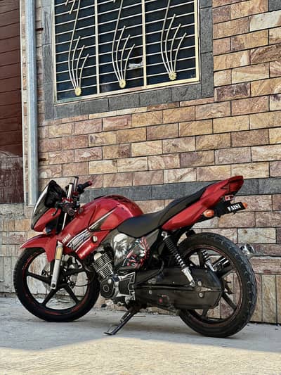 Yamaha YBR 17/18 model