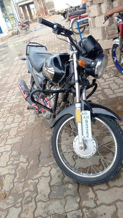 yamaha YB125Z in used