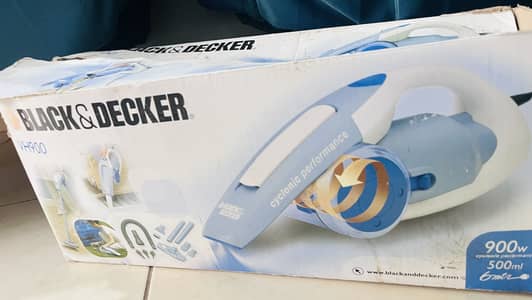 Black & Decker Vacuum Cleaner VH900 with all attachments
