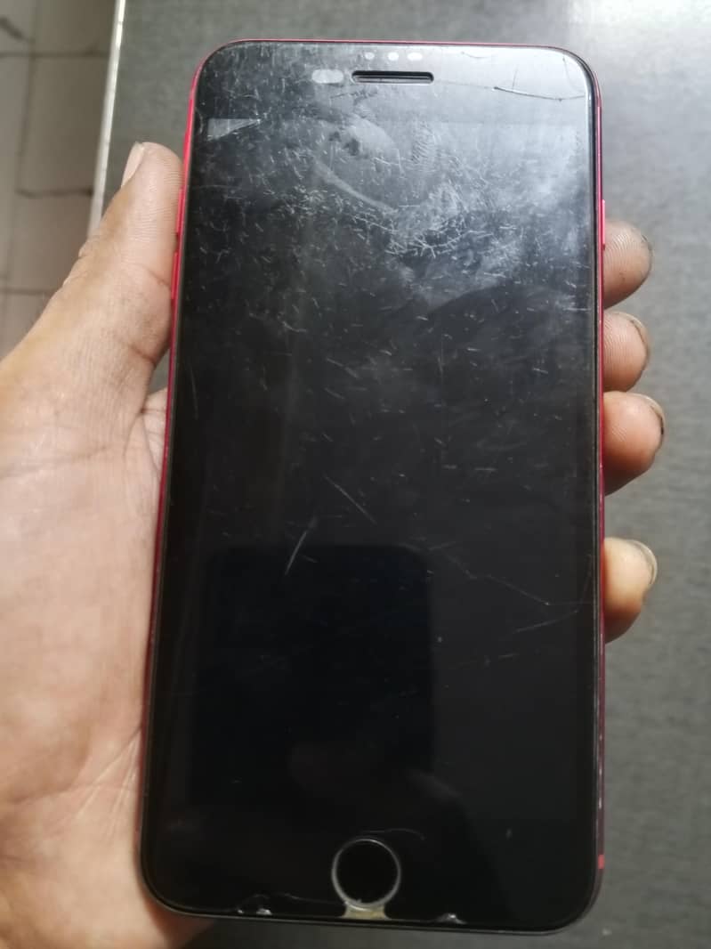 Apple iPhone 8 Plus 1