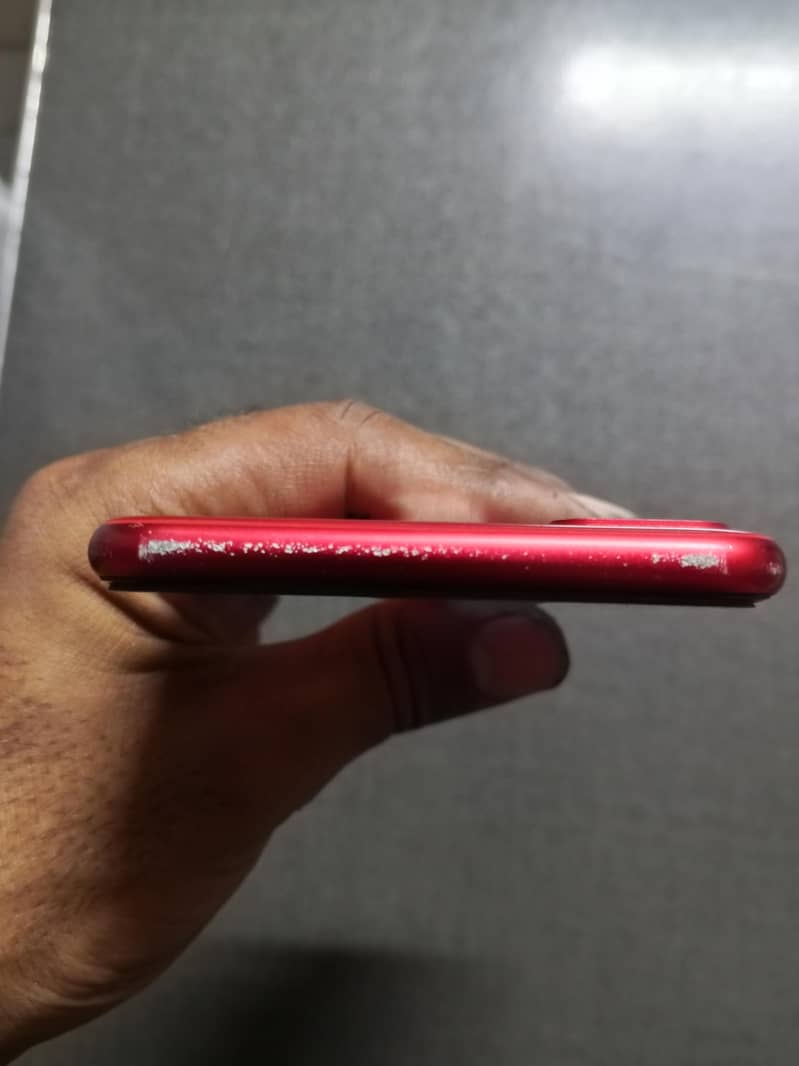 Apple iPhone 8 Plus 3