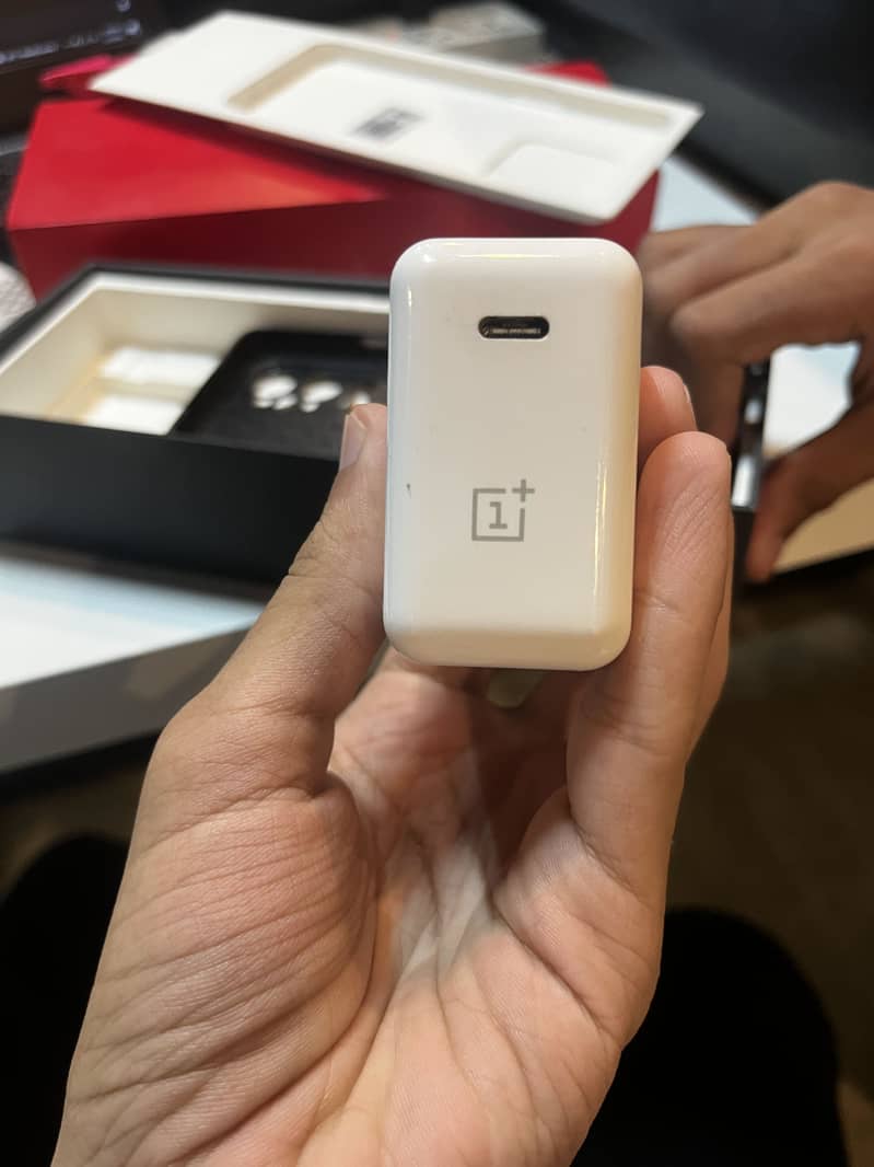 One Plus 9 Pro 4