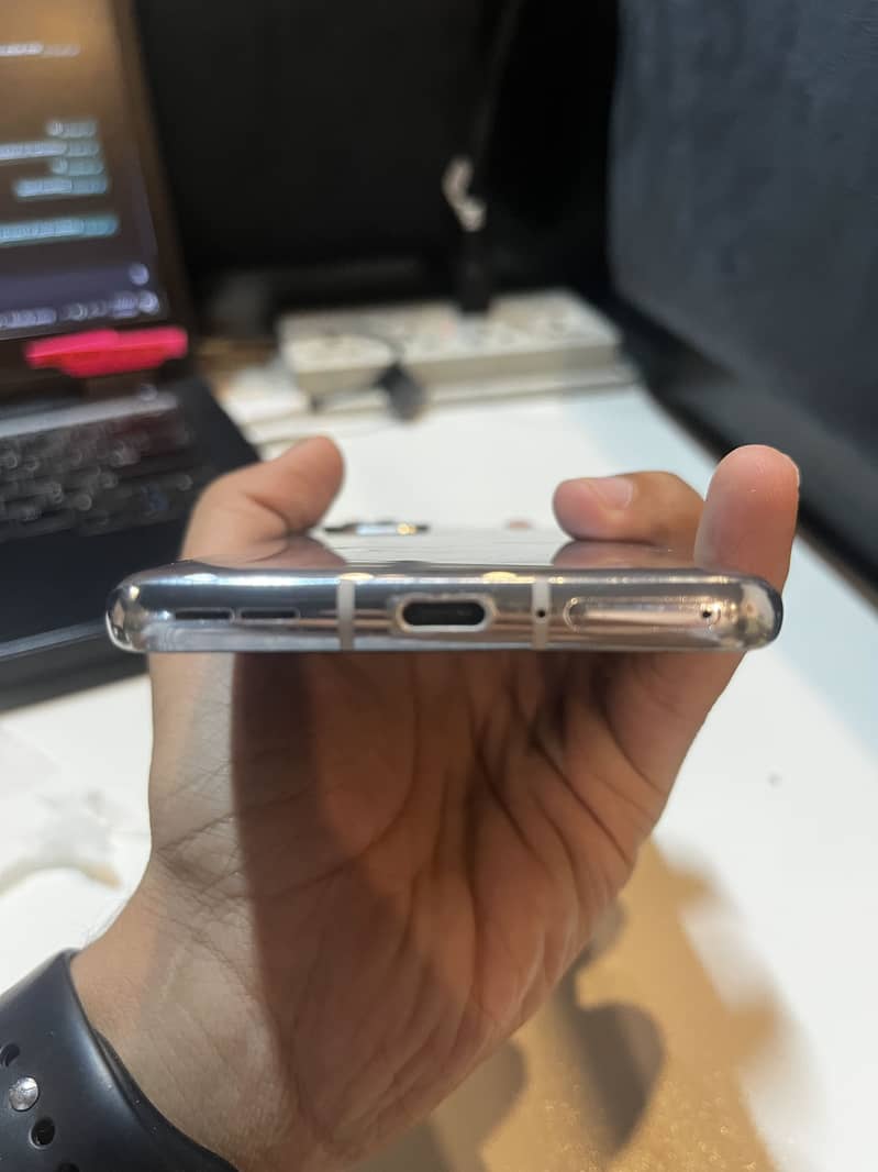 One Plus 9 Pro 9