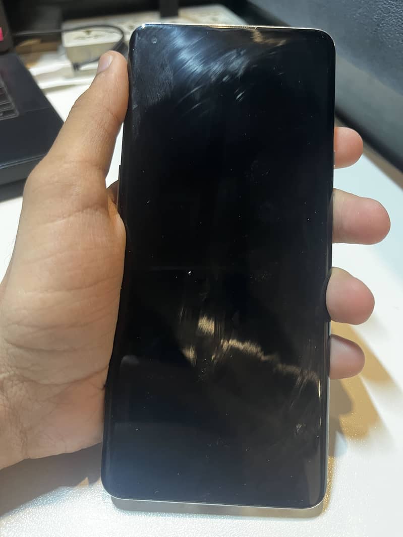 One Plus 9 Pro 10