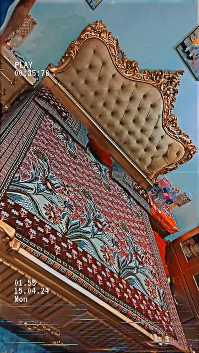 wooden Double bed for sale good condition