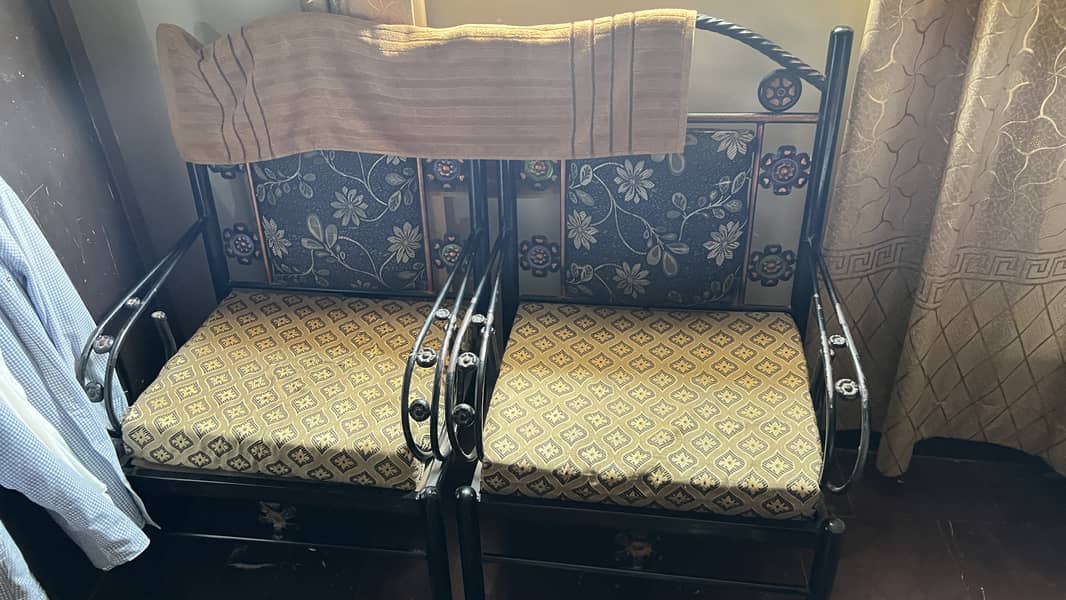 Metal Sofa 1
