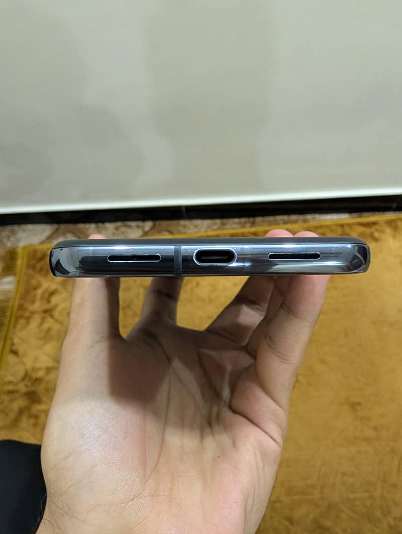 Google Pixel 8 Pro 1