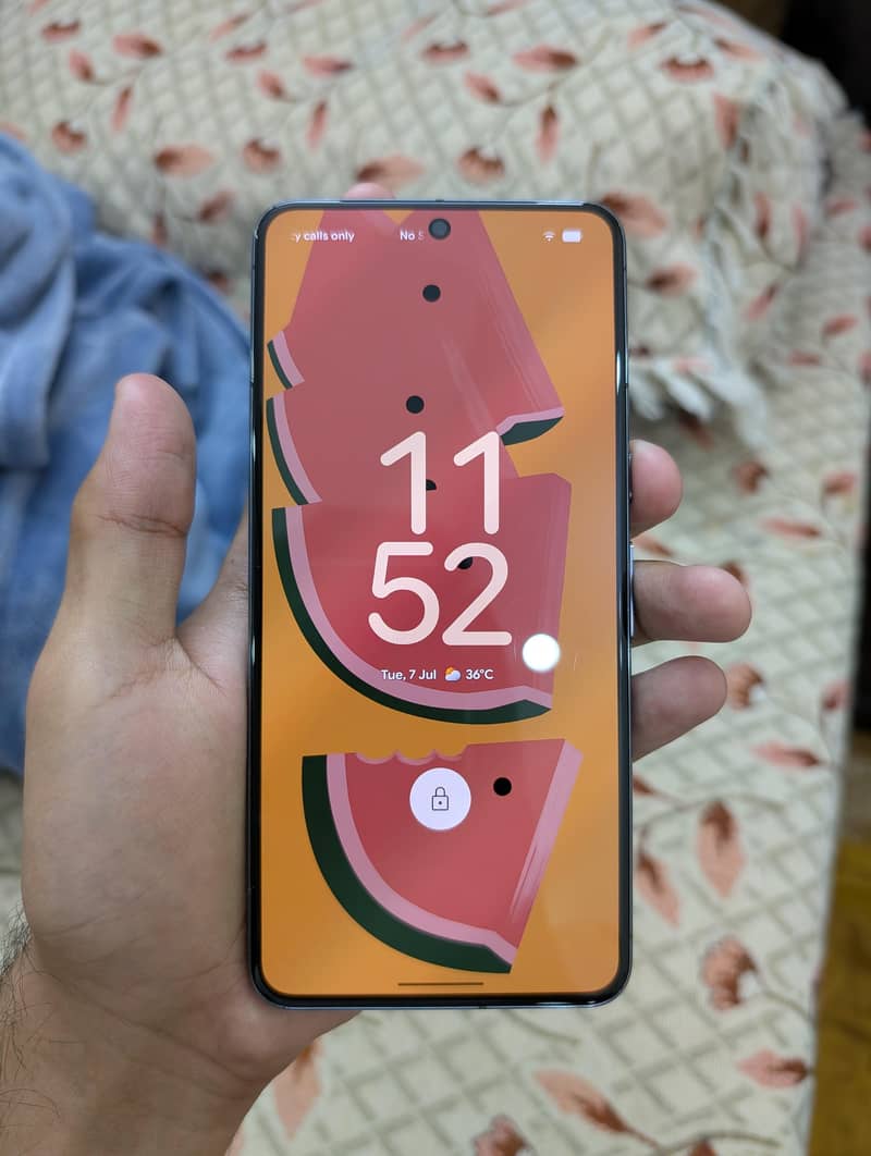 Google Pixel 8 Pro 7