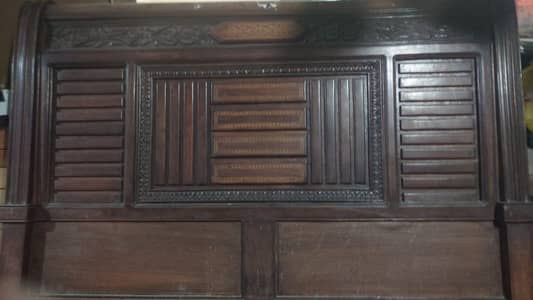 Chinioti Bed