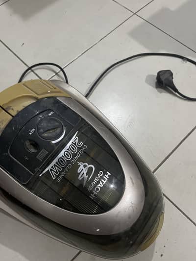 Hitachi 2000W Cyclonic Vacuum Cleaner CV-SH20V