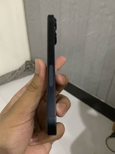 Apple iPhone 14