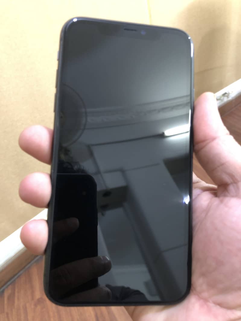 Apple iPhone 11 1