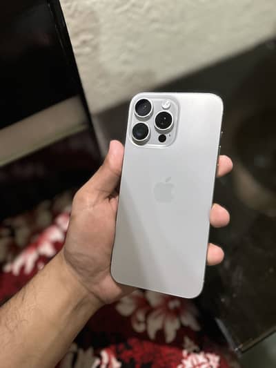 Apple iPhone 15 Pro Max