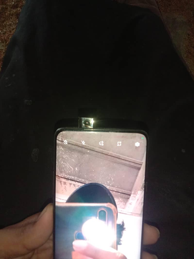 One Plus 7 Pro 4