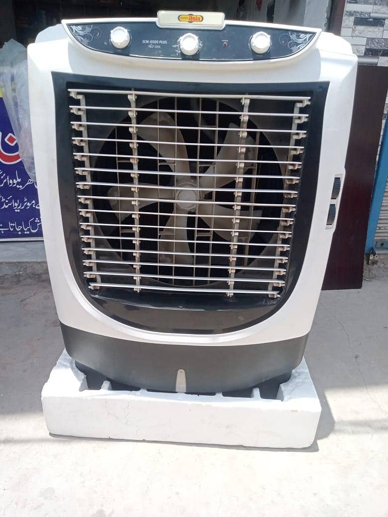 15 دن چلا ہوا ہے ۔ نیو کنڈیشن میں. 1