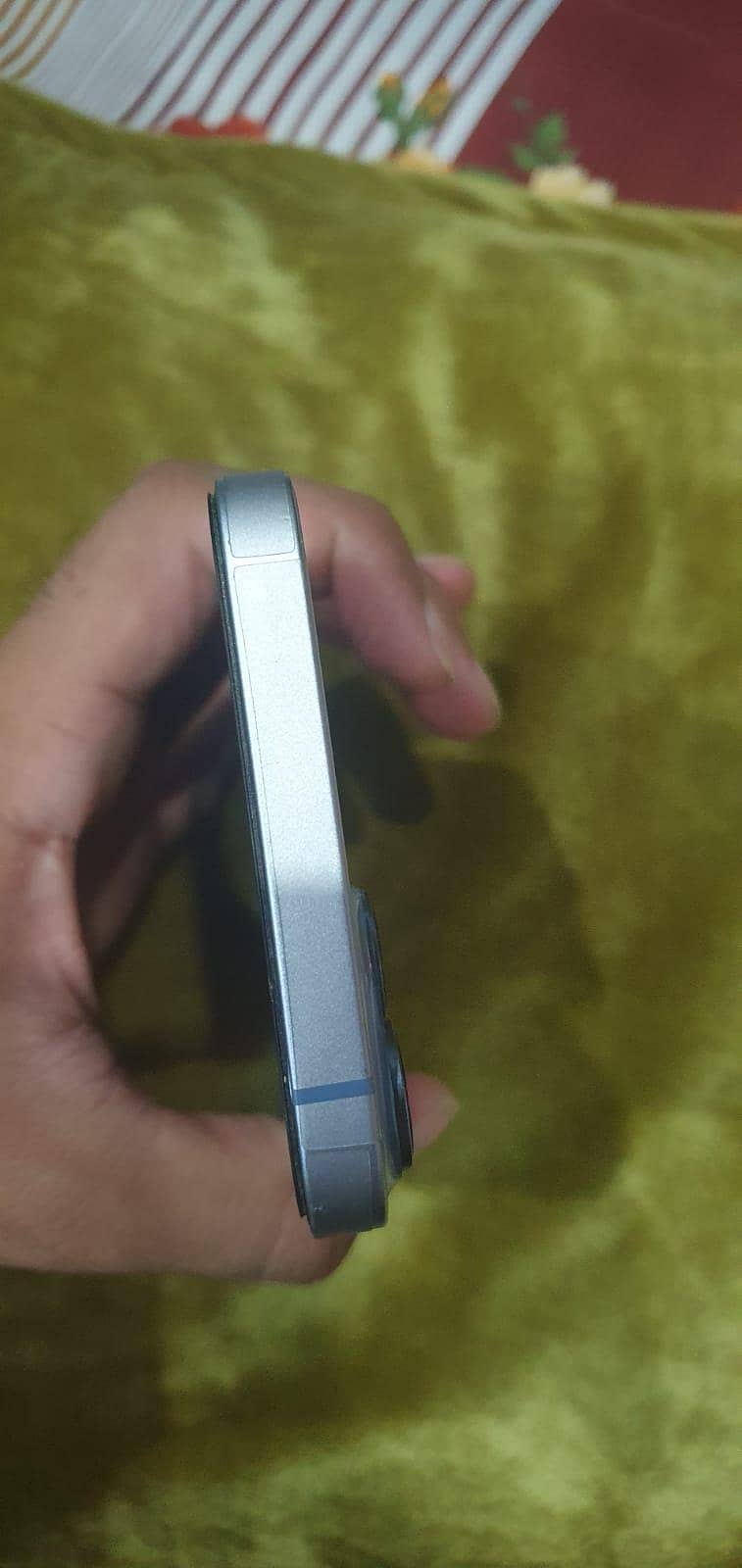 Apple iPhone 14 plus 4