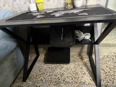 Office table with footrest wood with metal frame