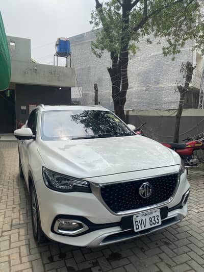 MG HS 2021