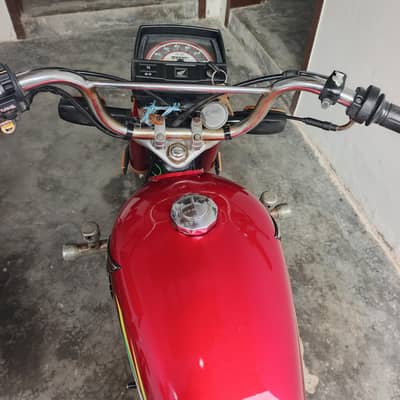 Honda 70 2022
