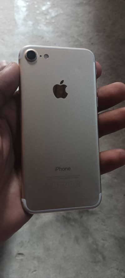 Apple iPhone 7