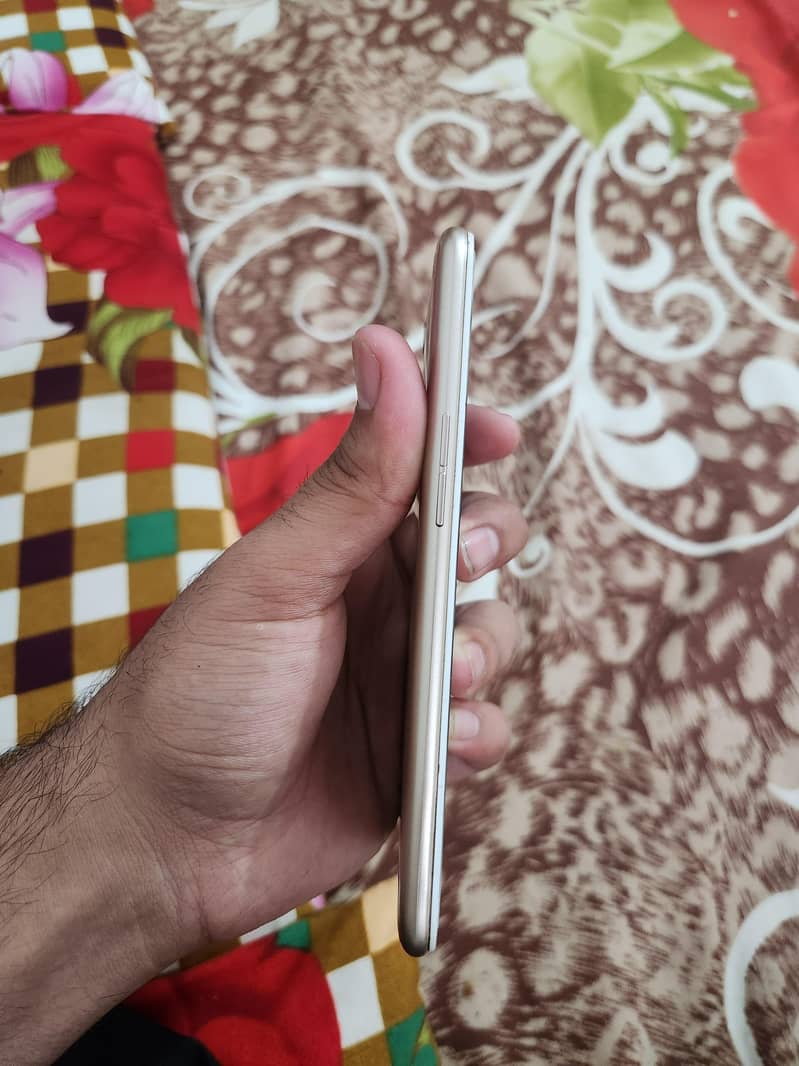 OPPO A71 10