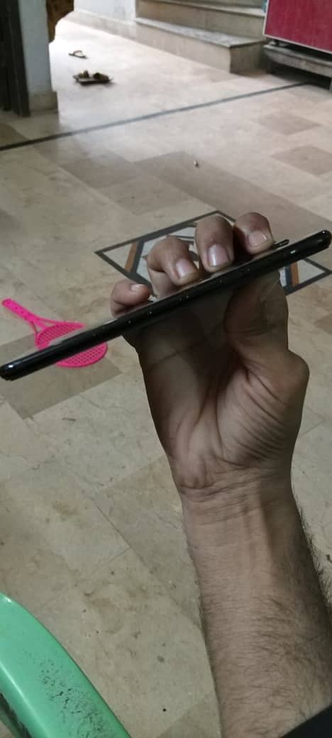 Apple iPhone 7 Plus 2