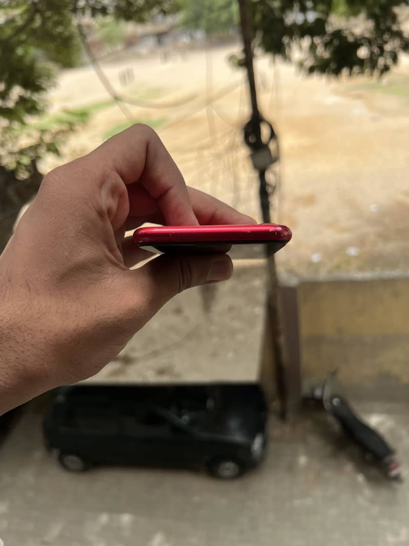 Apple iPhone SE 3