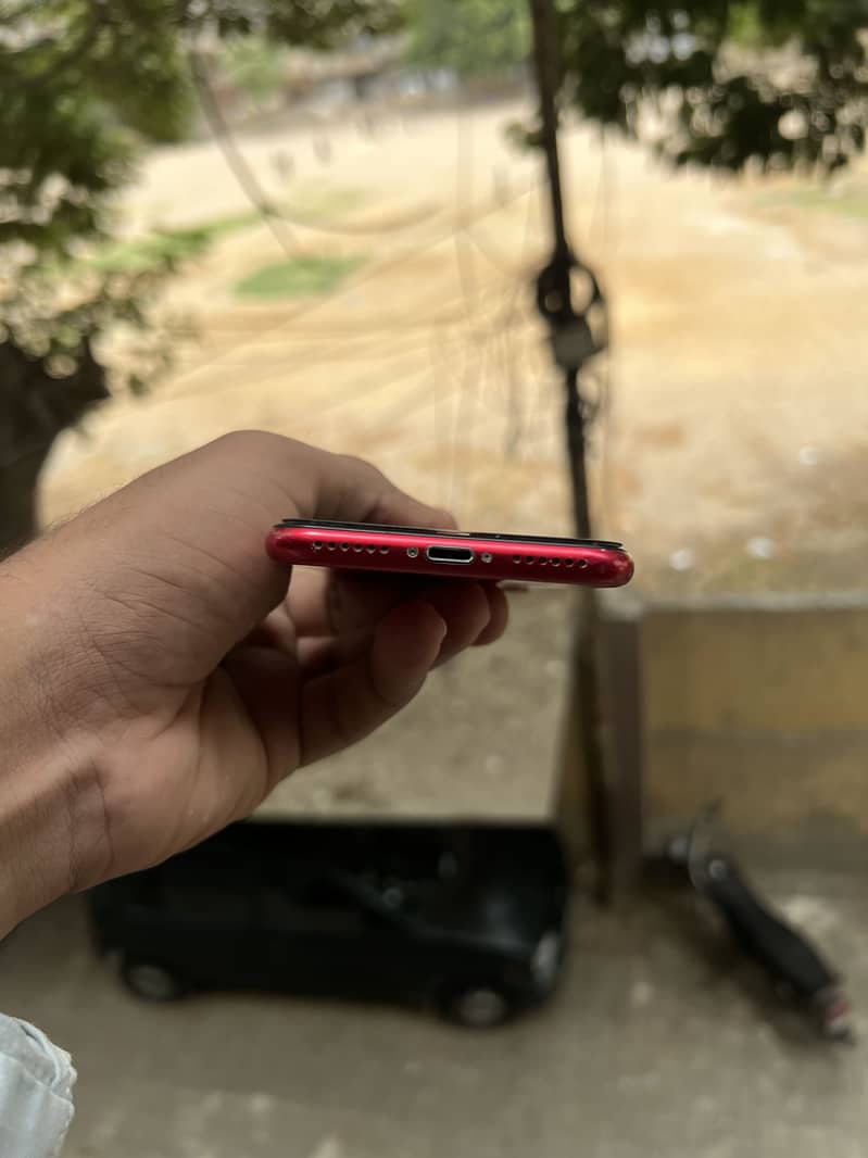 Apple iPhone SE 4