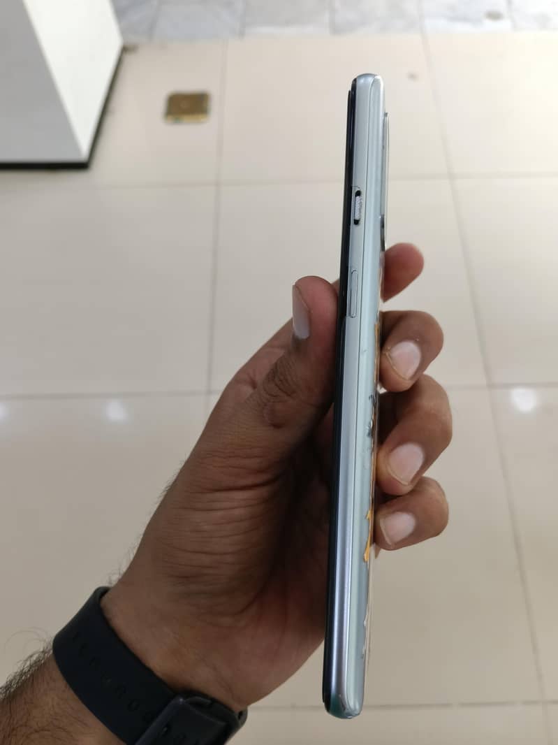 One Plus 8T 2