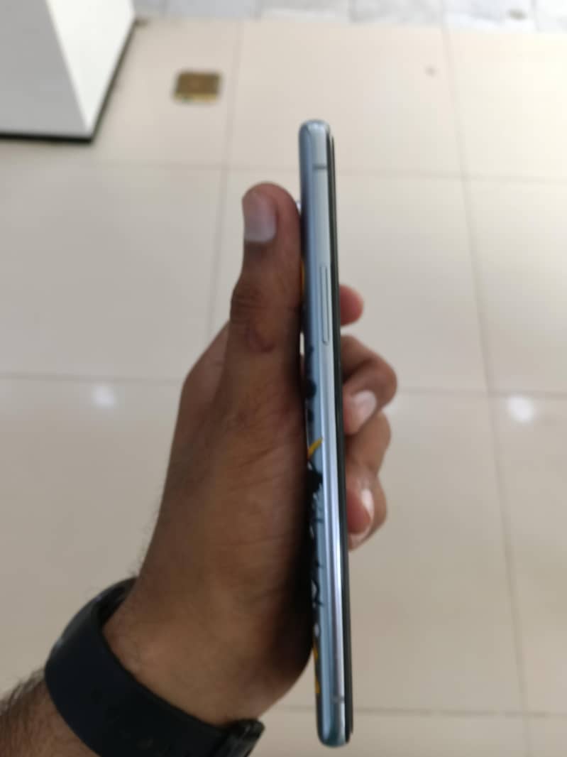 One Plus 8T 3