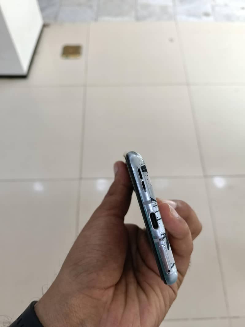 One Plus 8T 4