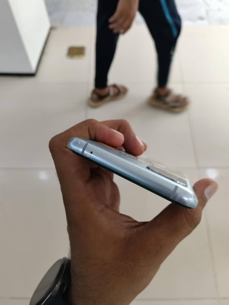 One Plus 8T 5