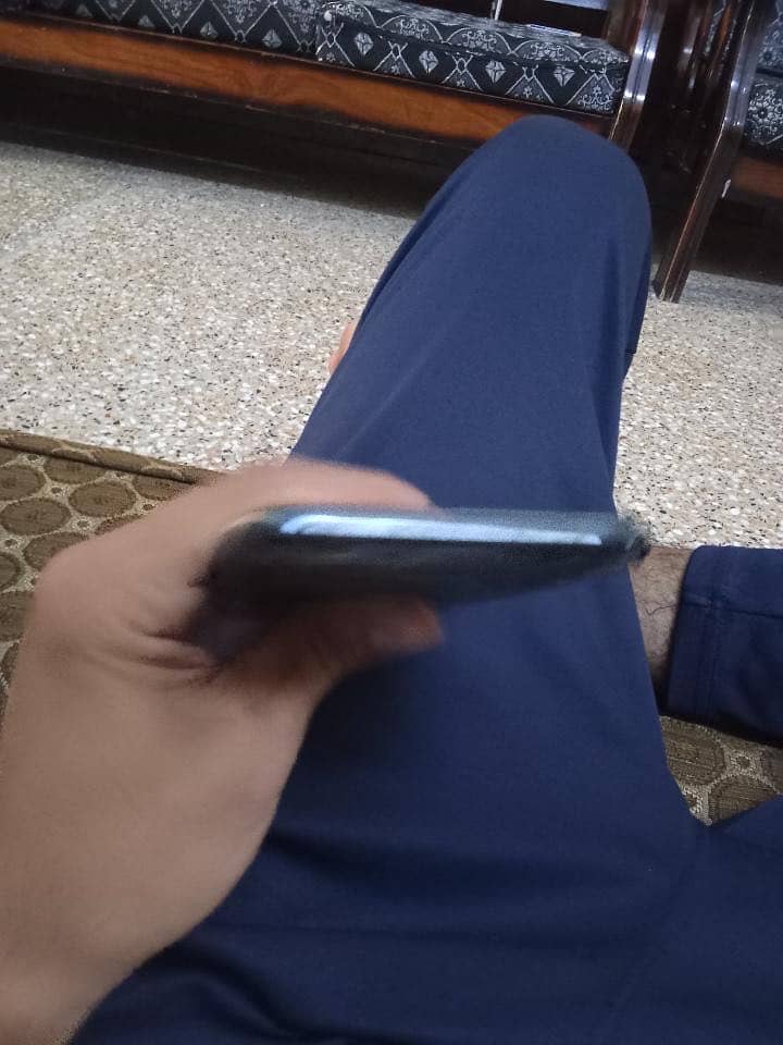 Apple iPhone 11 Pro Max 3