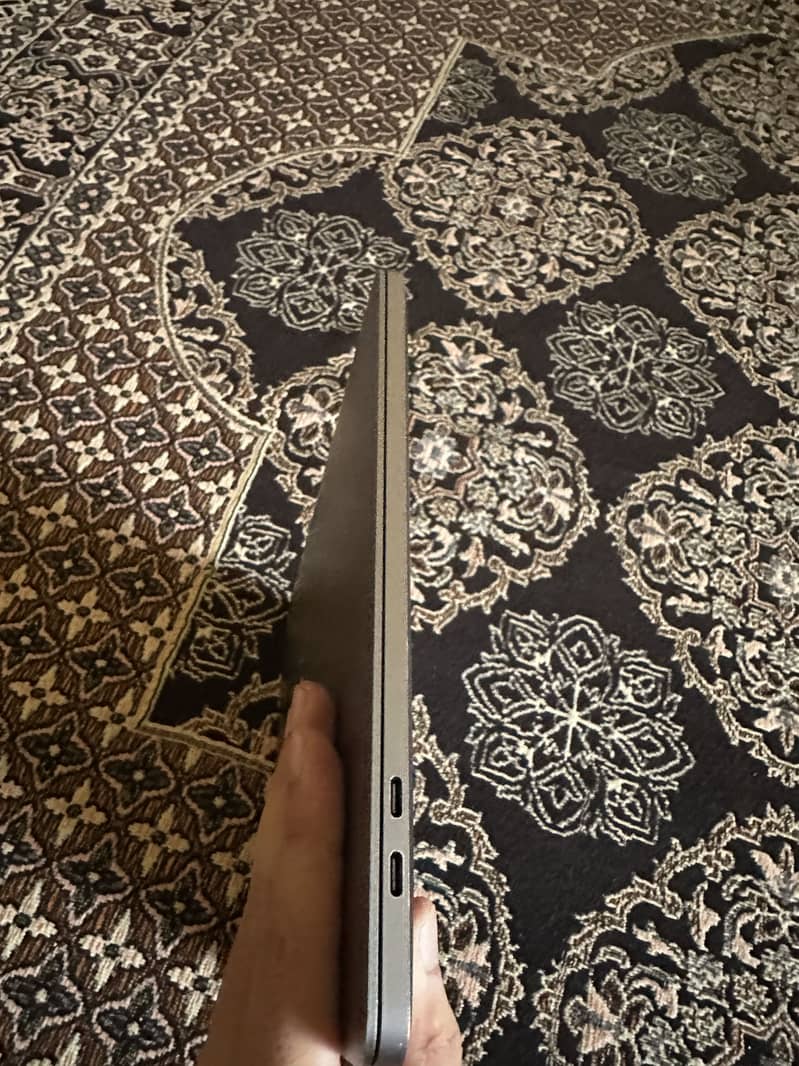 macbook pro i5 0