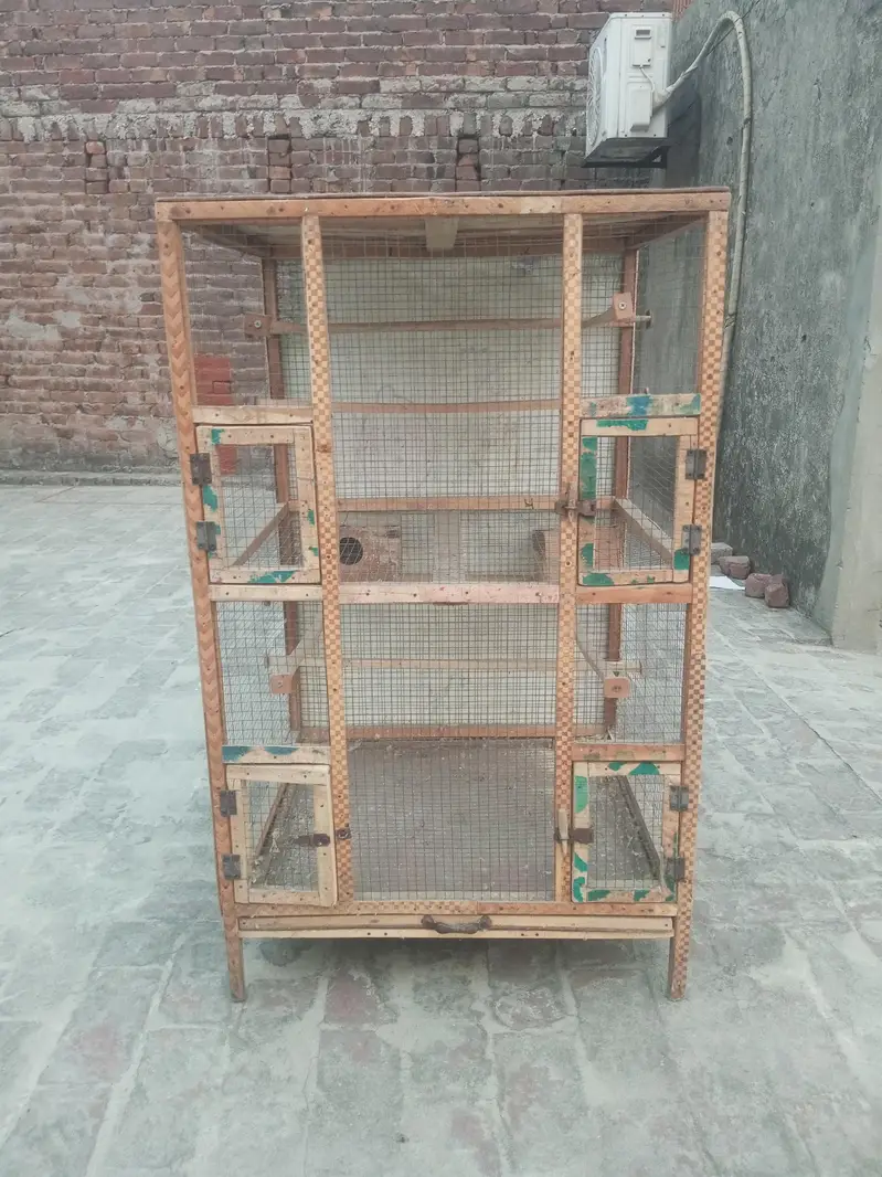 wood cage for sale urgent — photo 4