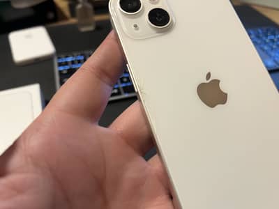 Apple iPhone 13
