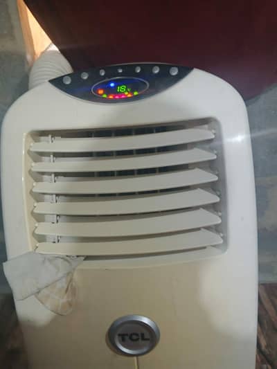 Portable TCL Ac 1 ton original condition