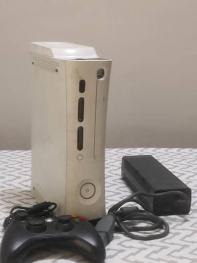 Used xbox 360 jtag with 160gb hdd storage dvd not working