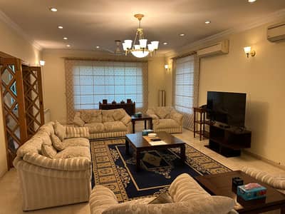 Luxury Investment Opportunity Prime 1244 Sqyd F-7 House for Sale Prime Location F-7, Islamabad