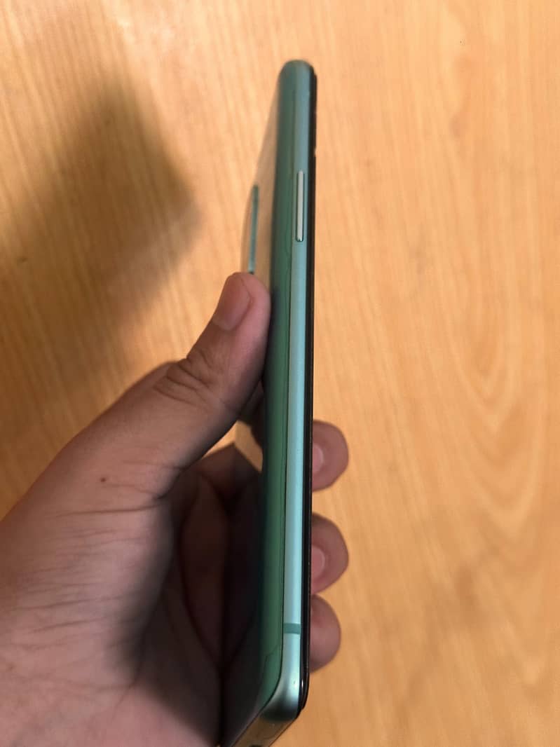 One Plus 8T 4