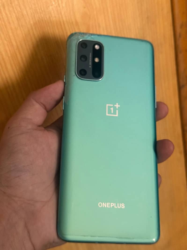 One Plus 8T 6