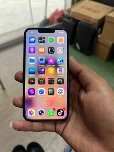 Apple iPhone 14