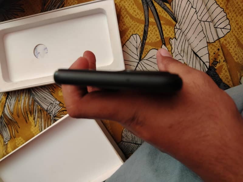 Google Pixel 4 7